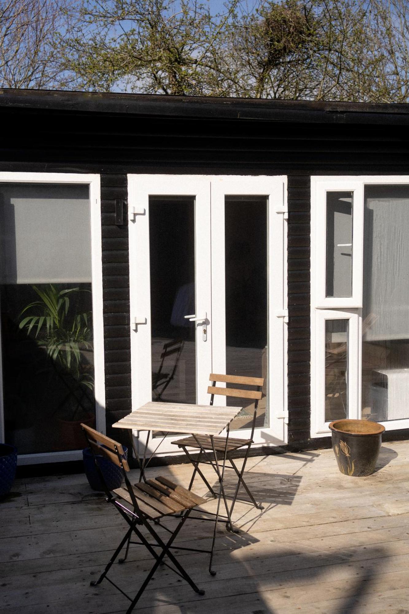 Studio Cabin In Belfast Hotel Exterior foto